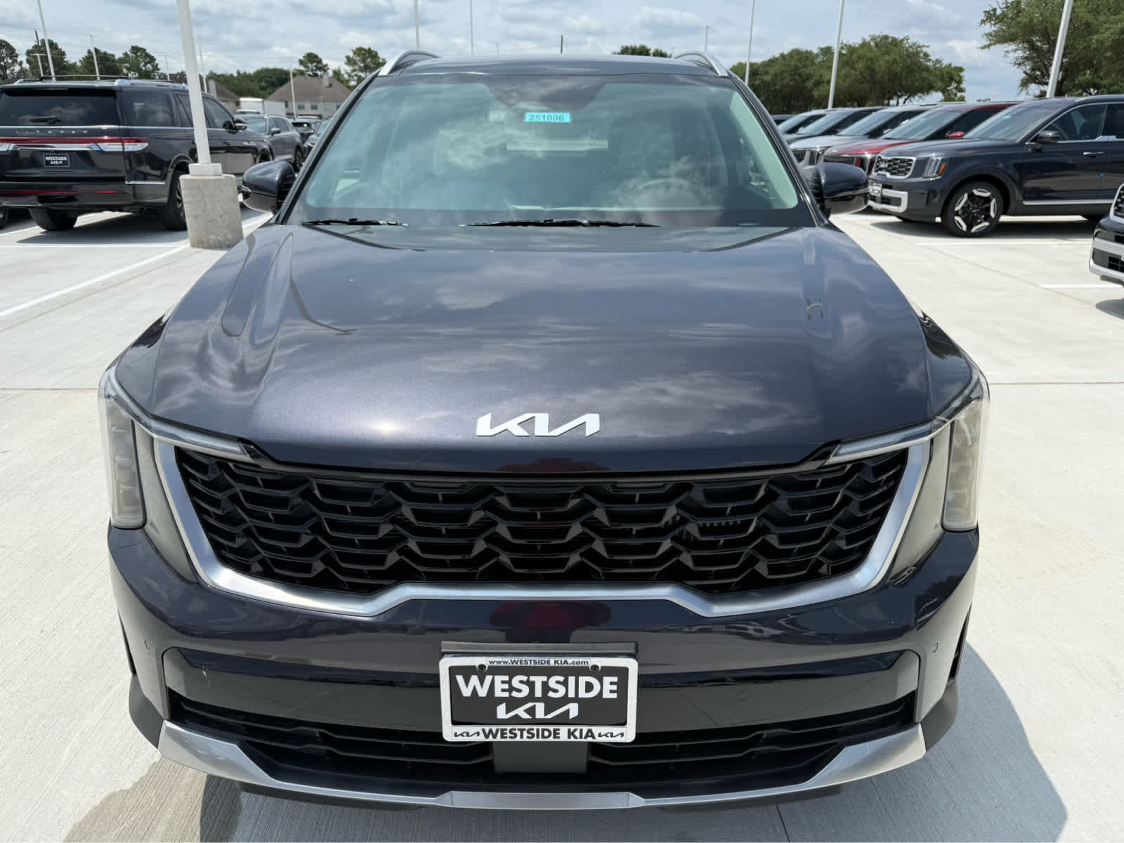 2025 Kia Sorento EX FWD