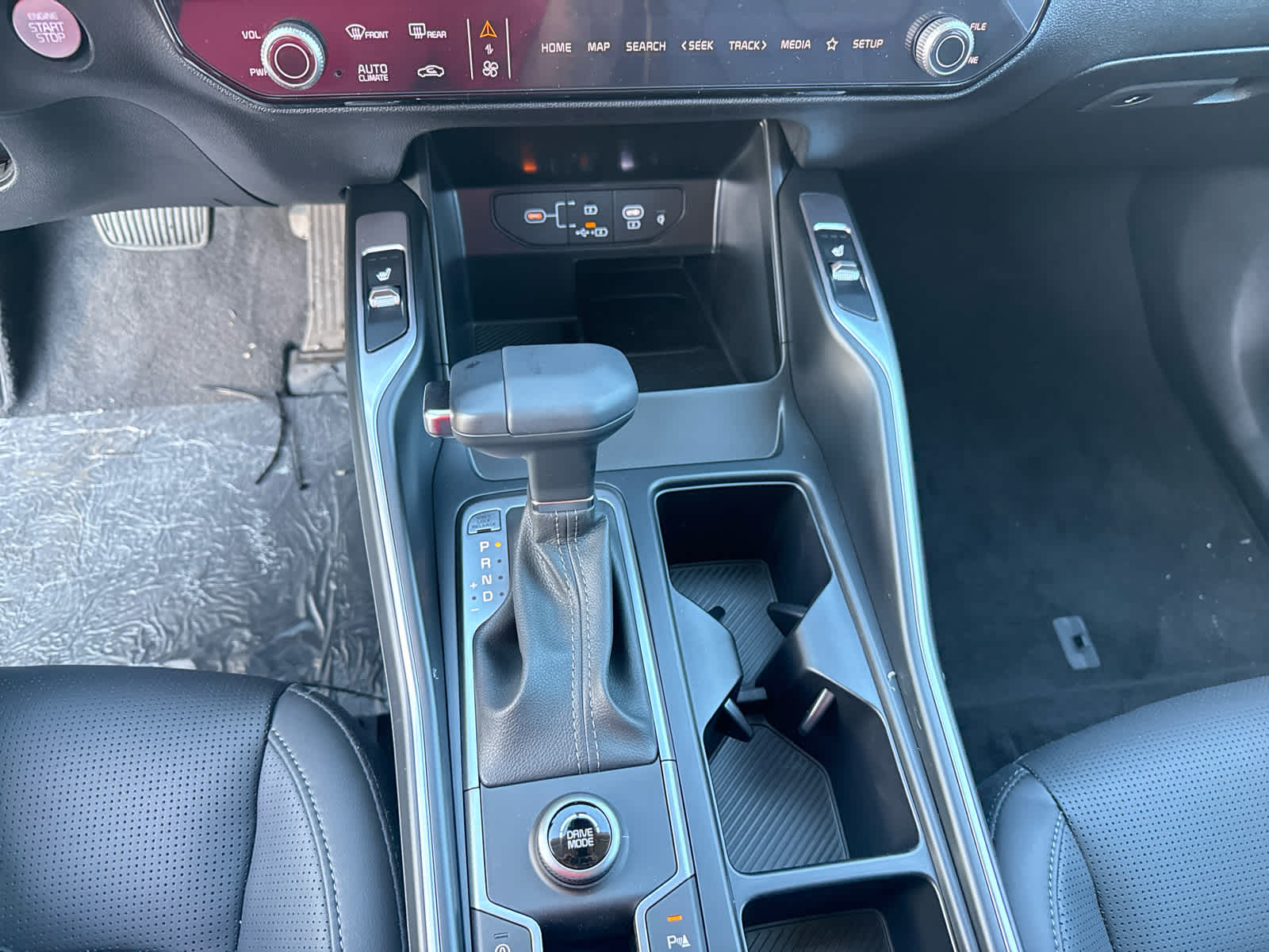 2025 Kia Sorento S FWD