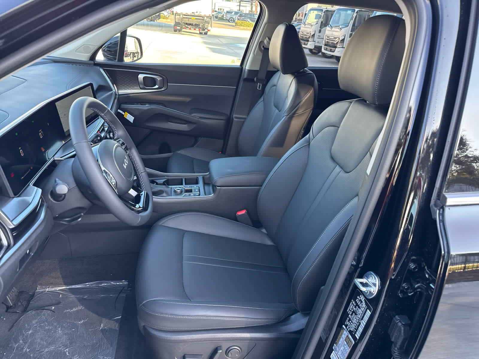 2025 Kia Sorento S FWD