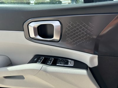 2025 Kia Sorento S FWD
