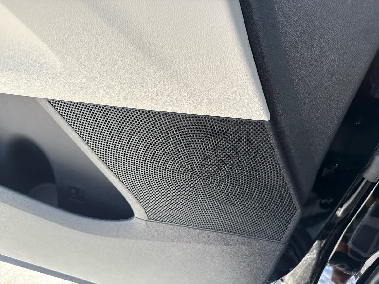 2025 Kia Sorento S FWD