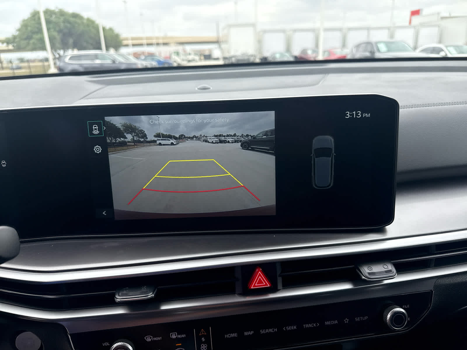 2025 Kia Sorento S FWD