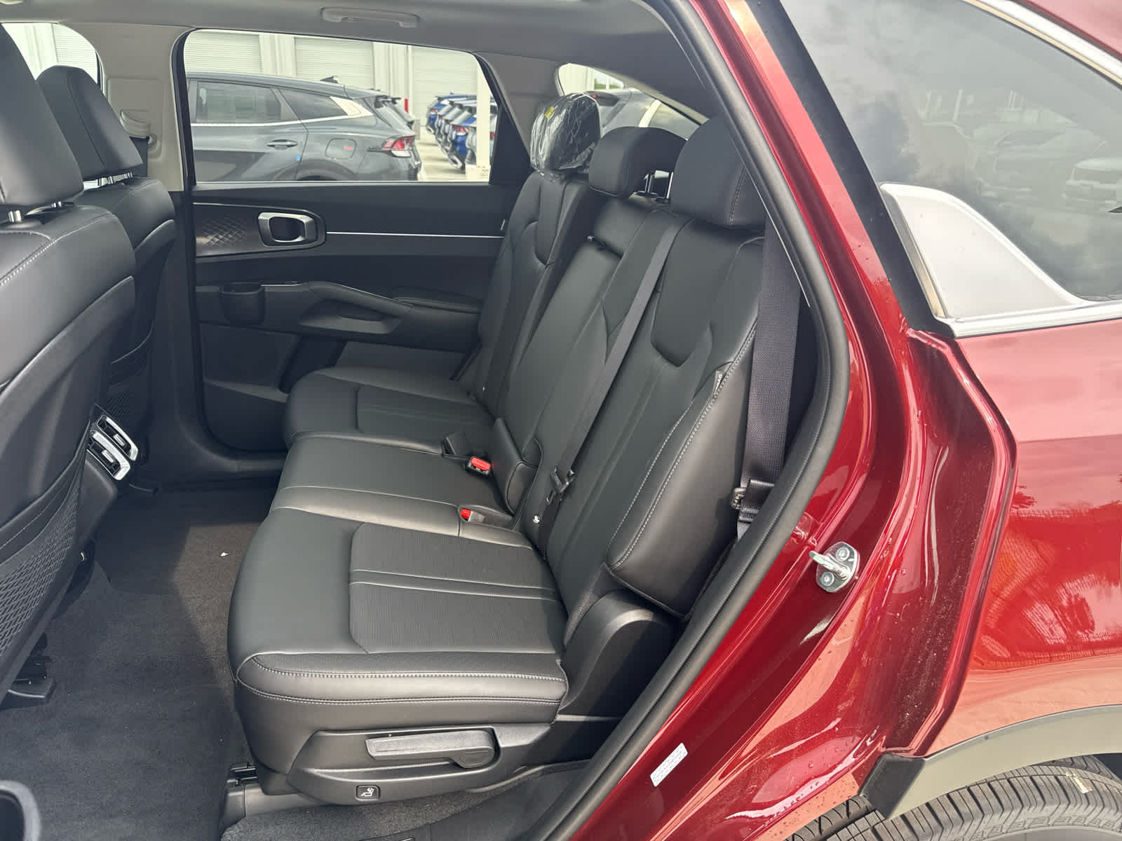 2025 Kia Sorento S FWD