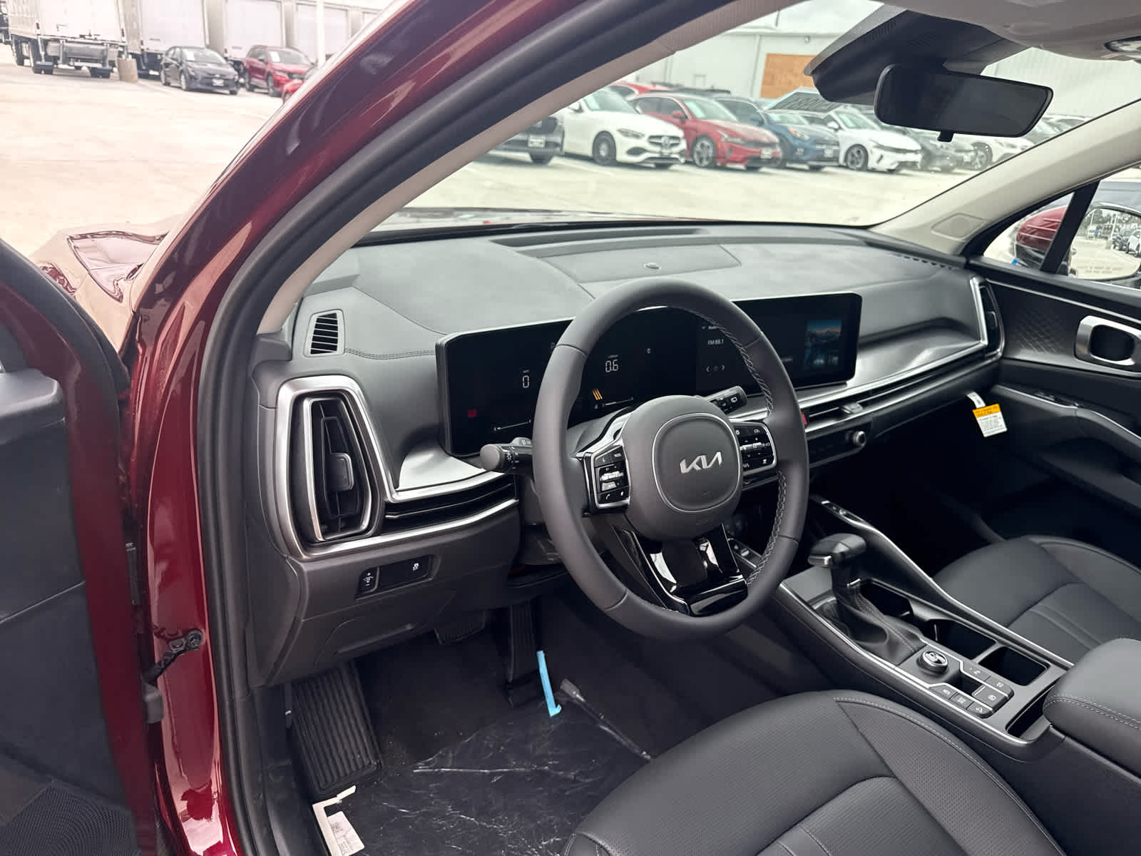 2025 Kia Sorento S FWD