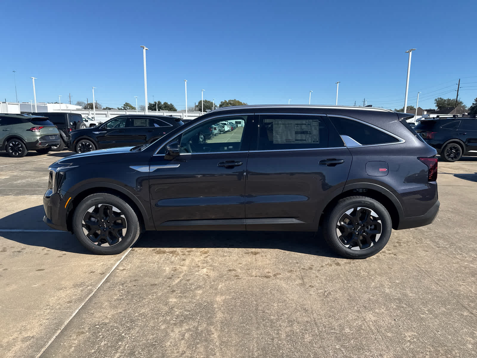 2025 Kia Sorento S FWD