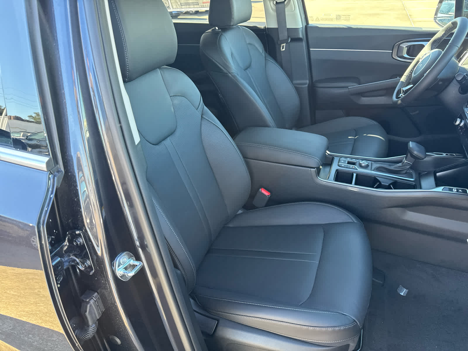 2025 Kia Sorento S FWD