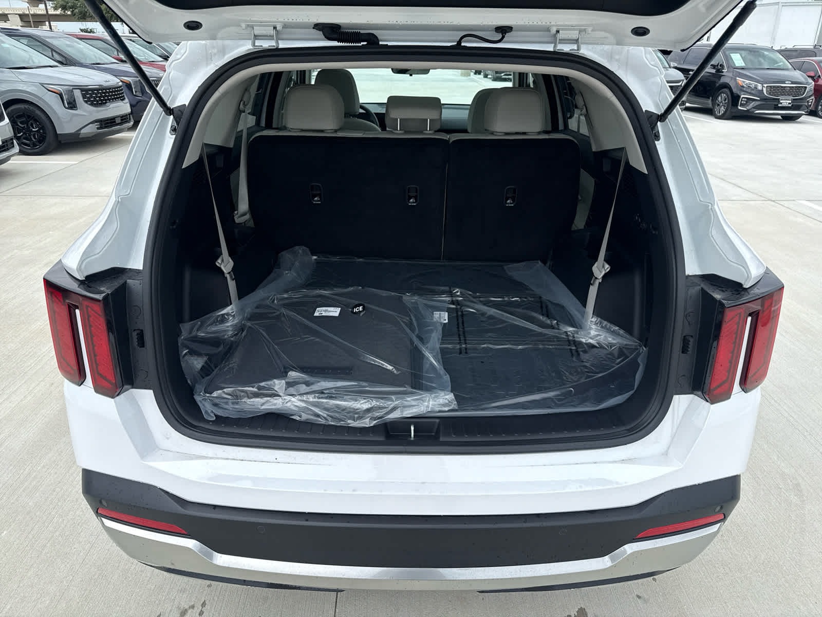 2025 Kia Sorento S FWD