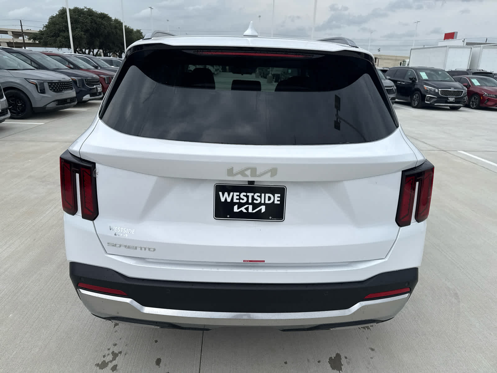 2025 Kia Sorento S FWD