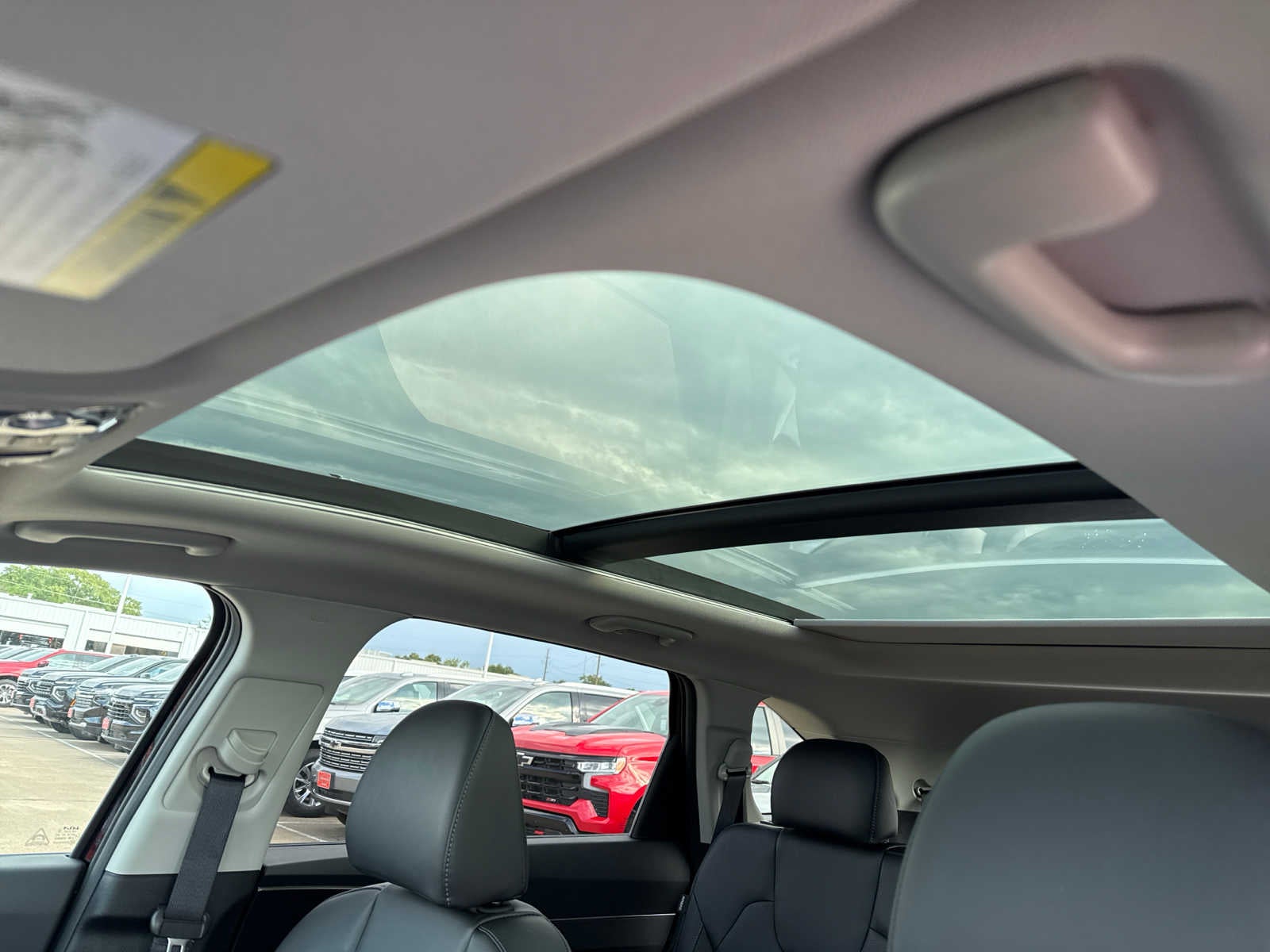 2025 Kia Sorento S FWD