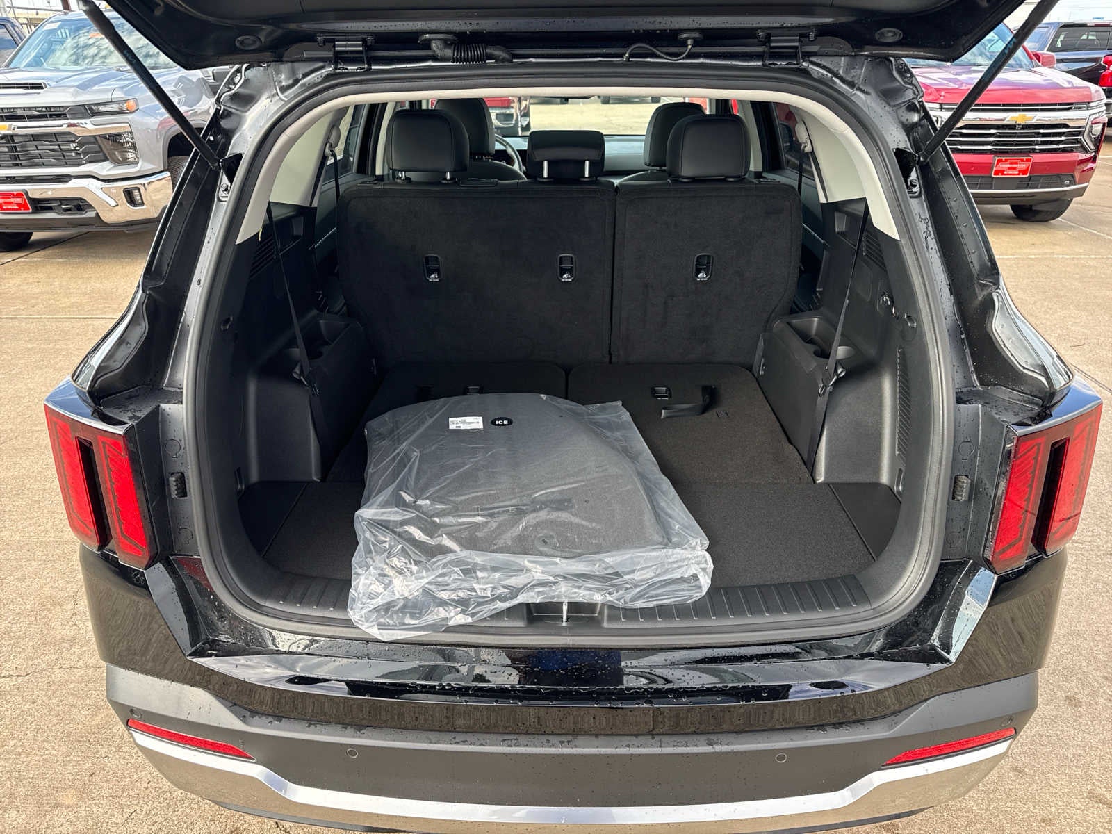 2025 Kia Sorento S FWD