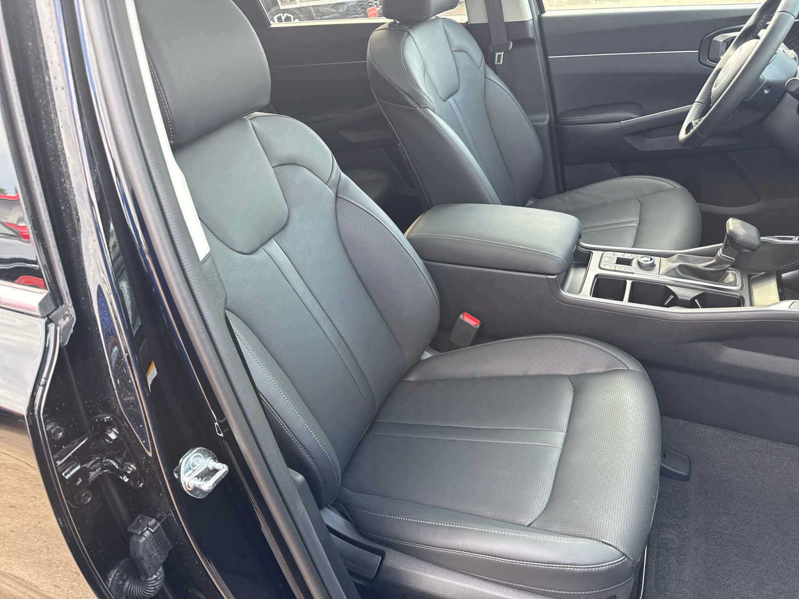 2025 Kia Sorento S FWD