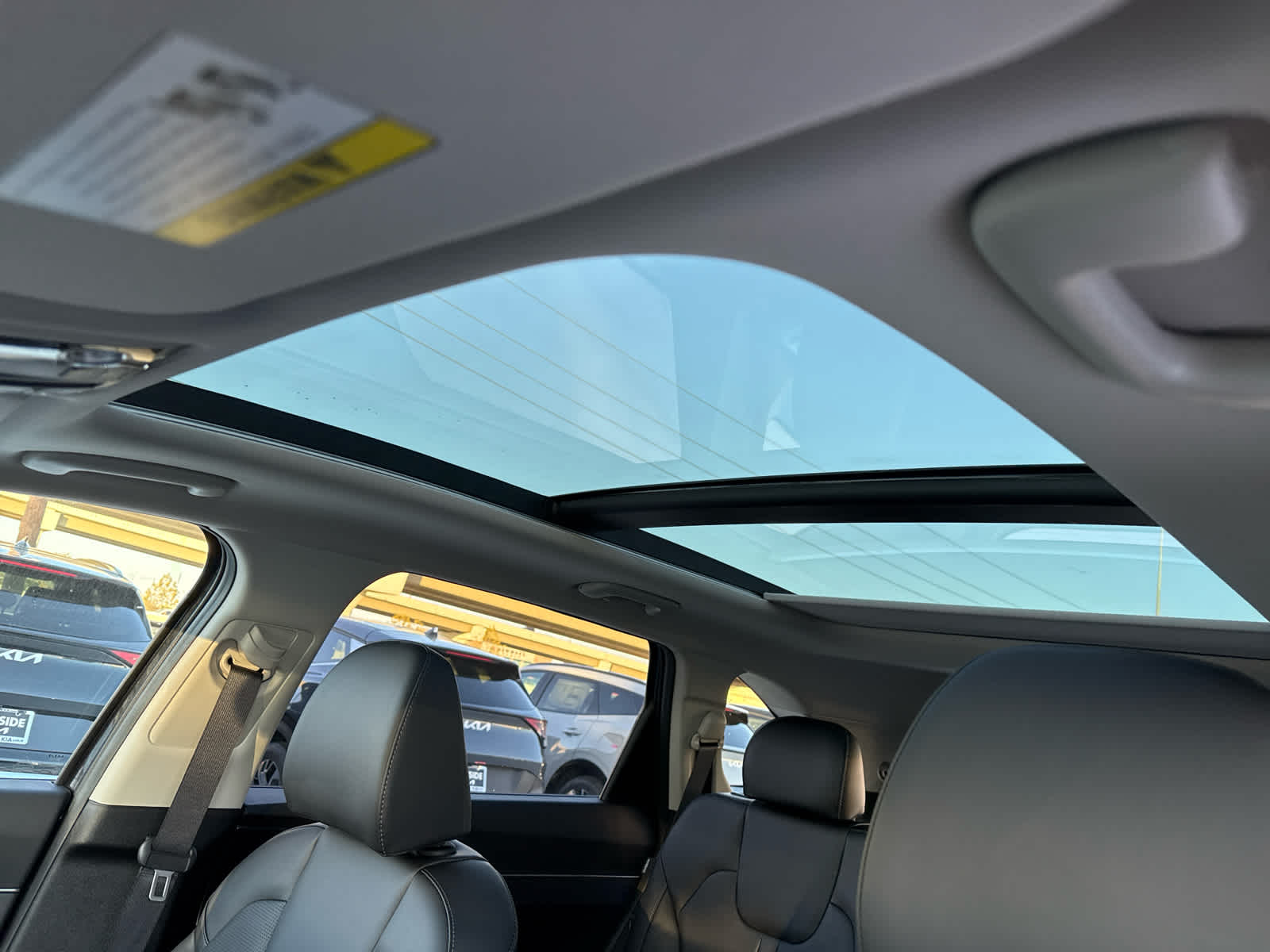 2025 Kia Sorento S FWD