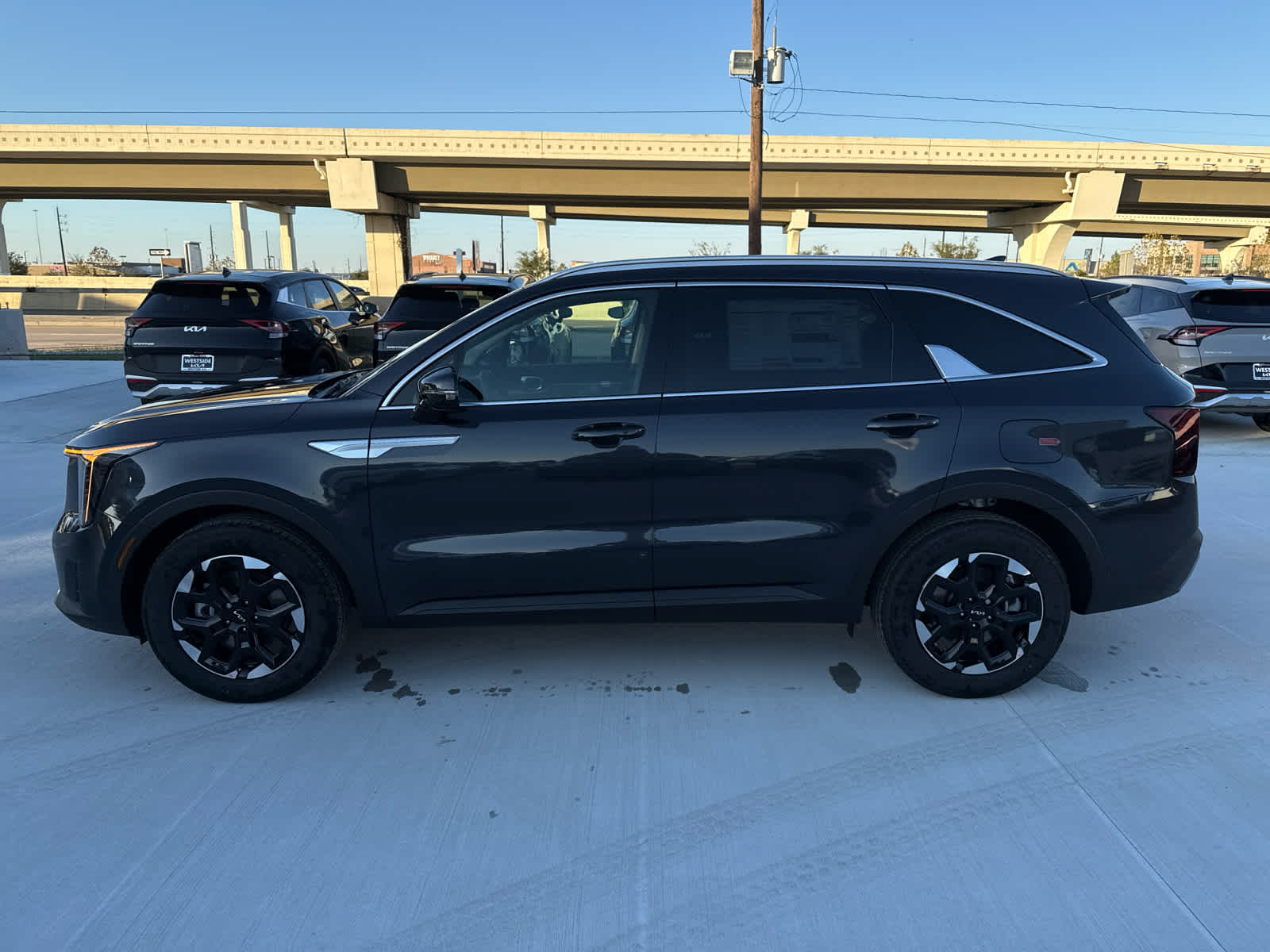 2025 Kia Sorento S FWD