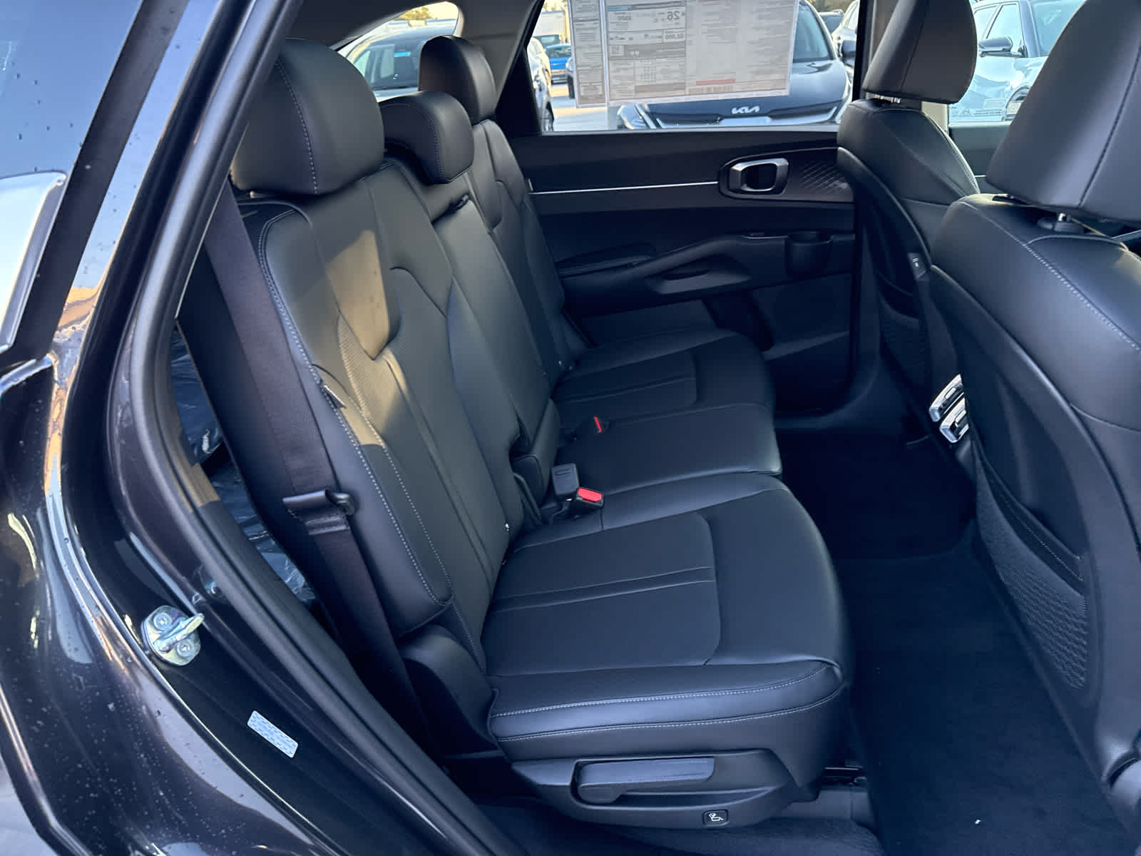 2025 Kia Sorento S FWD