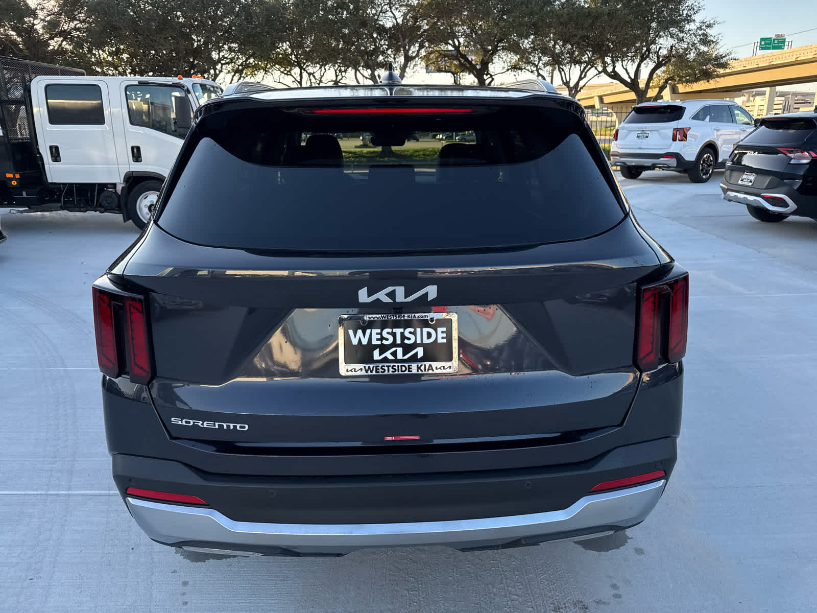 2025 Kia Sorento S FWD