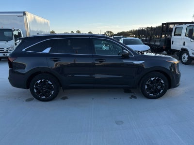 2025 Kia Sorento S FWD