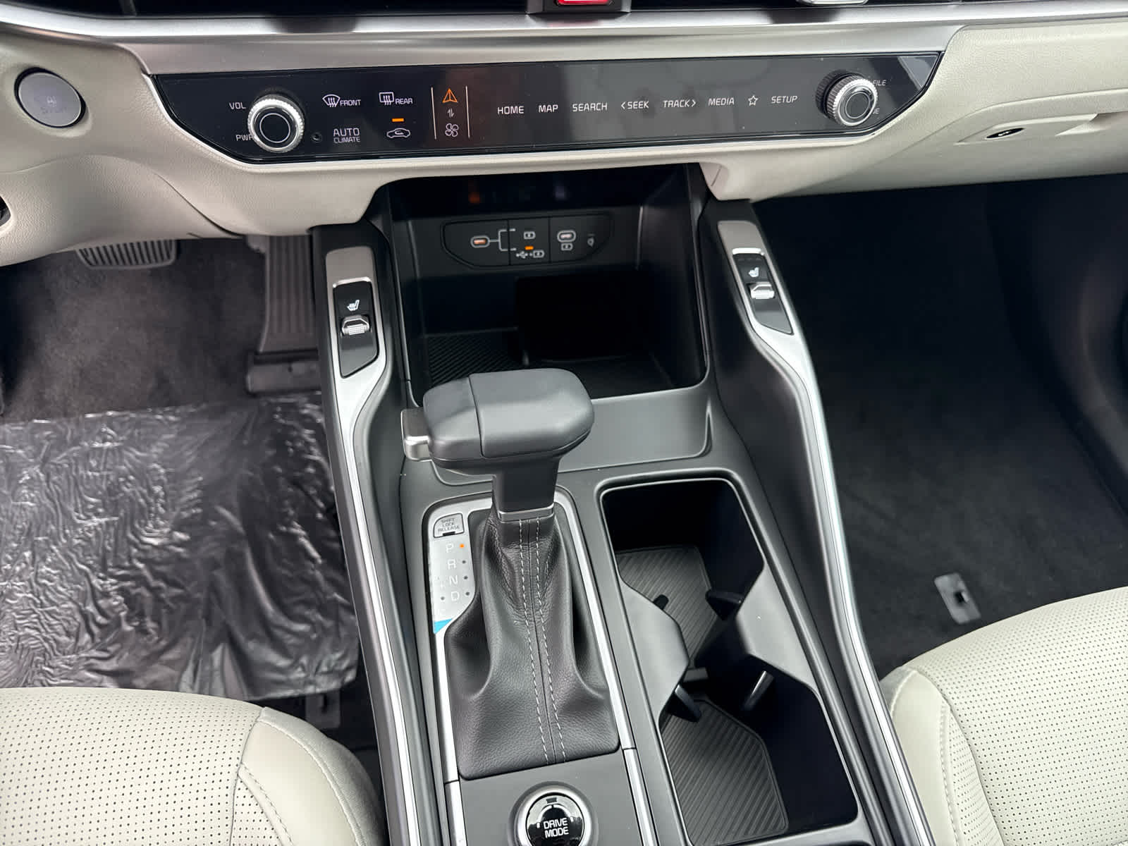 2025 Kia Sorento S FWD