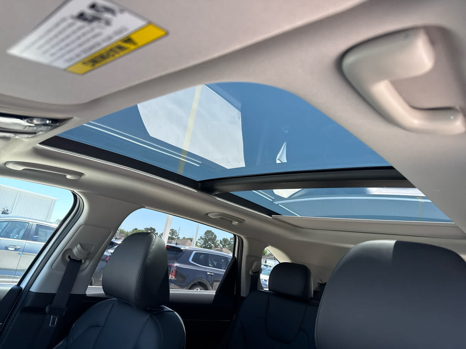 2025 Kia Sorento S FWD