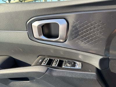 2025 Kia Sorento S FWD