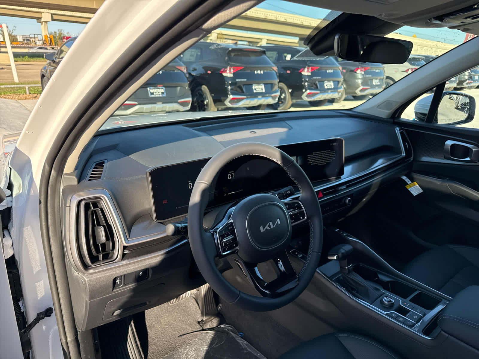 2025 Kia Sorento S FWD