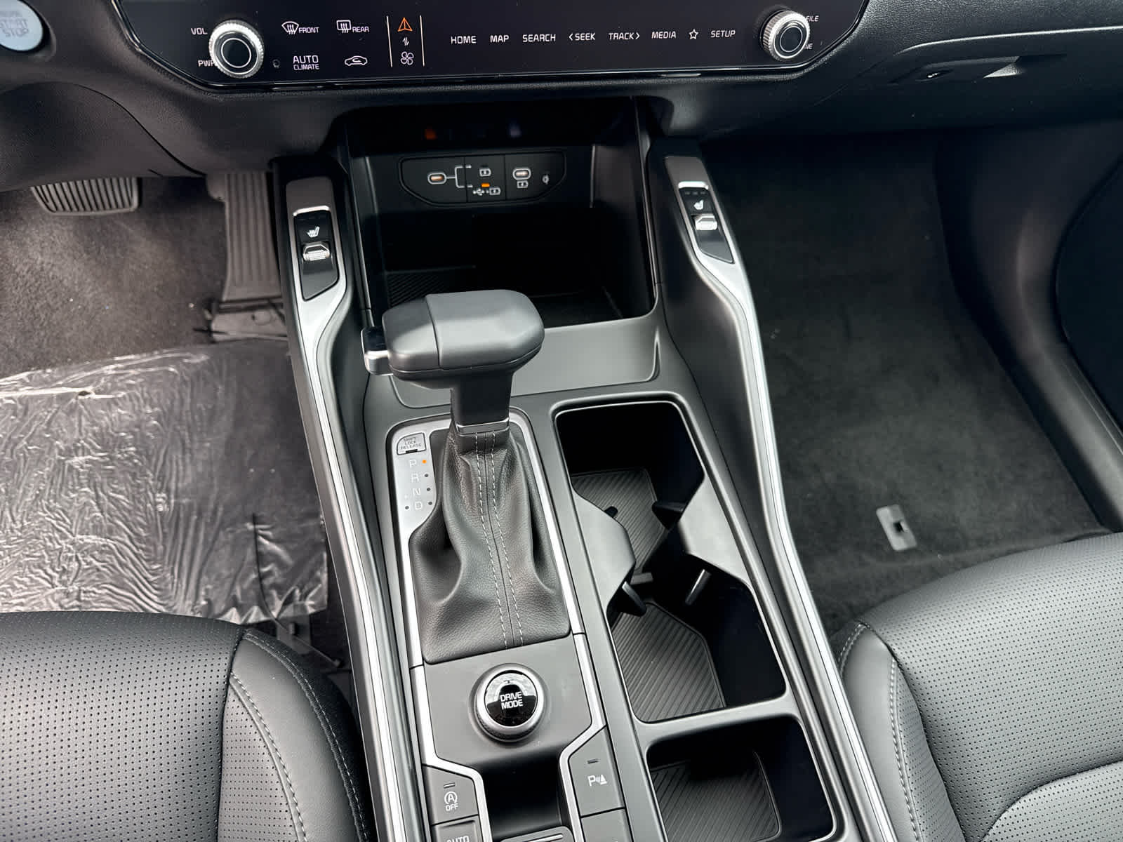 2025 Kia Sorento S FWD