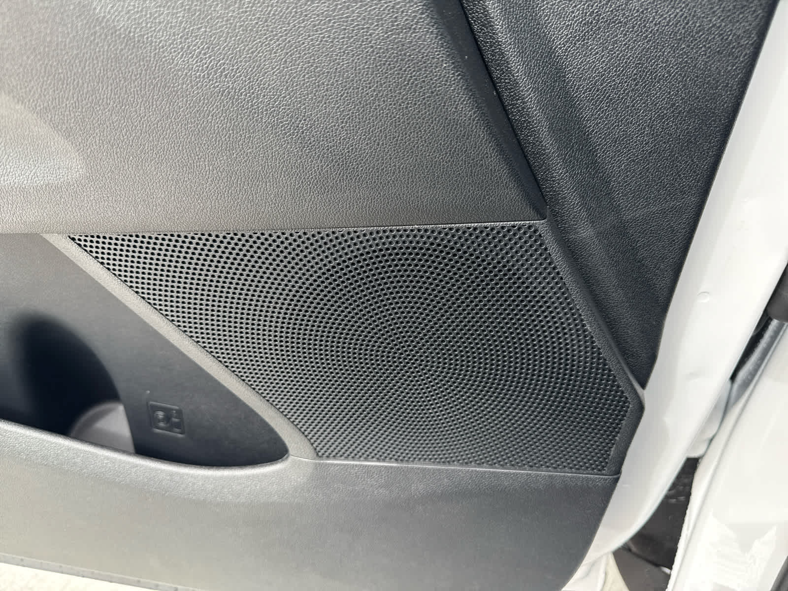 2025 Kia Sorento S FWD