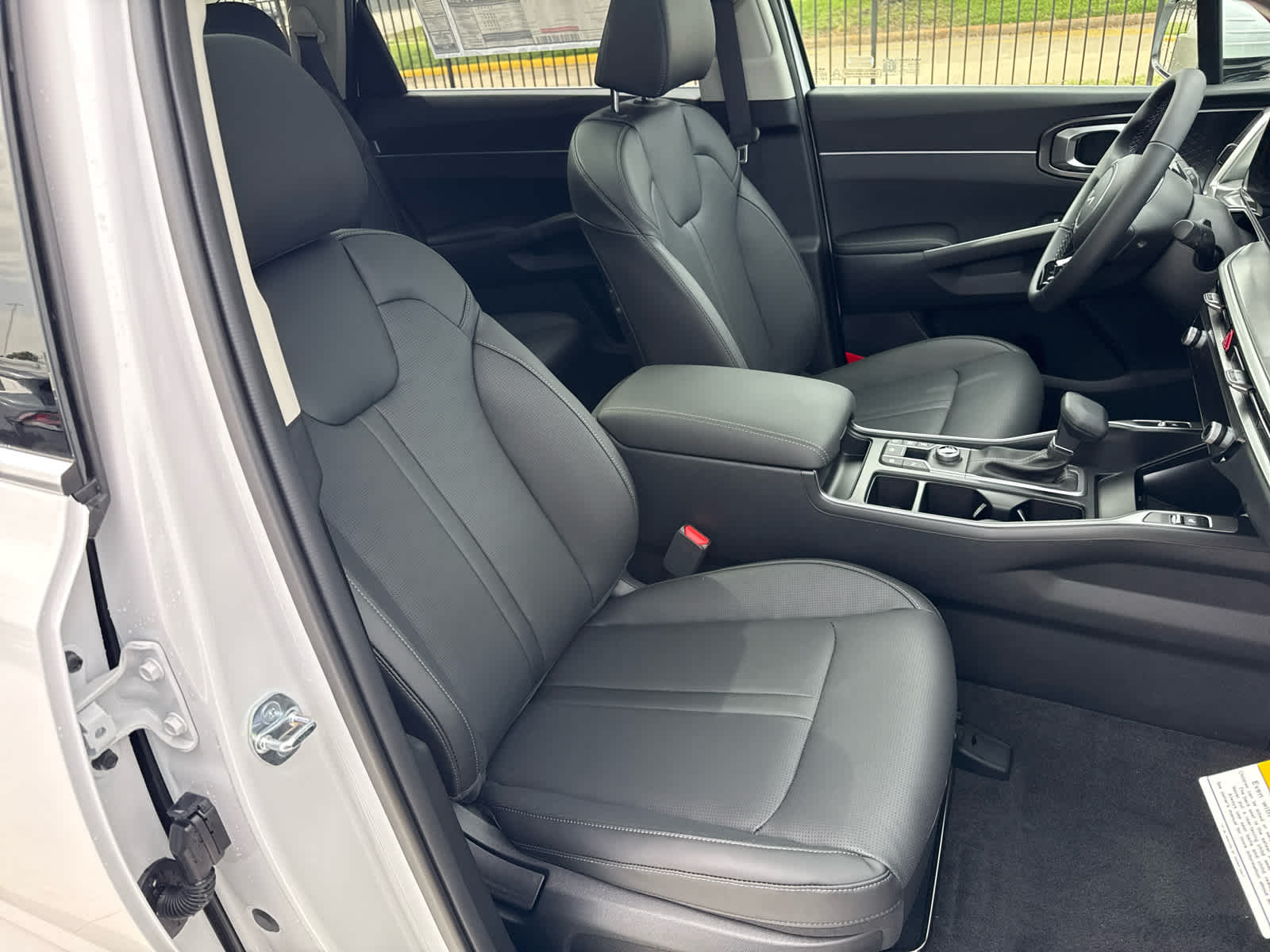 2025 Kia Sorento S FWD