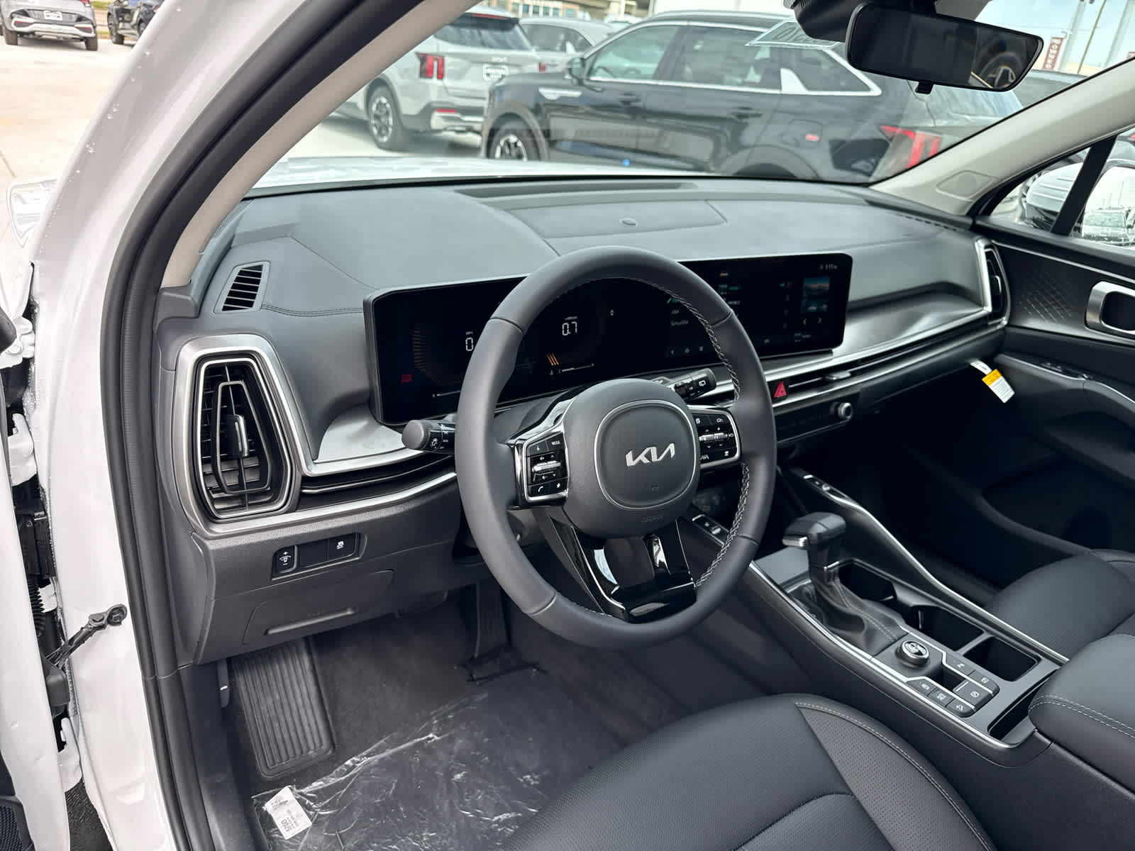 2025 Kia Sorento S FWD