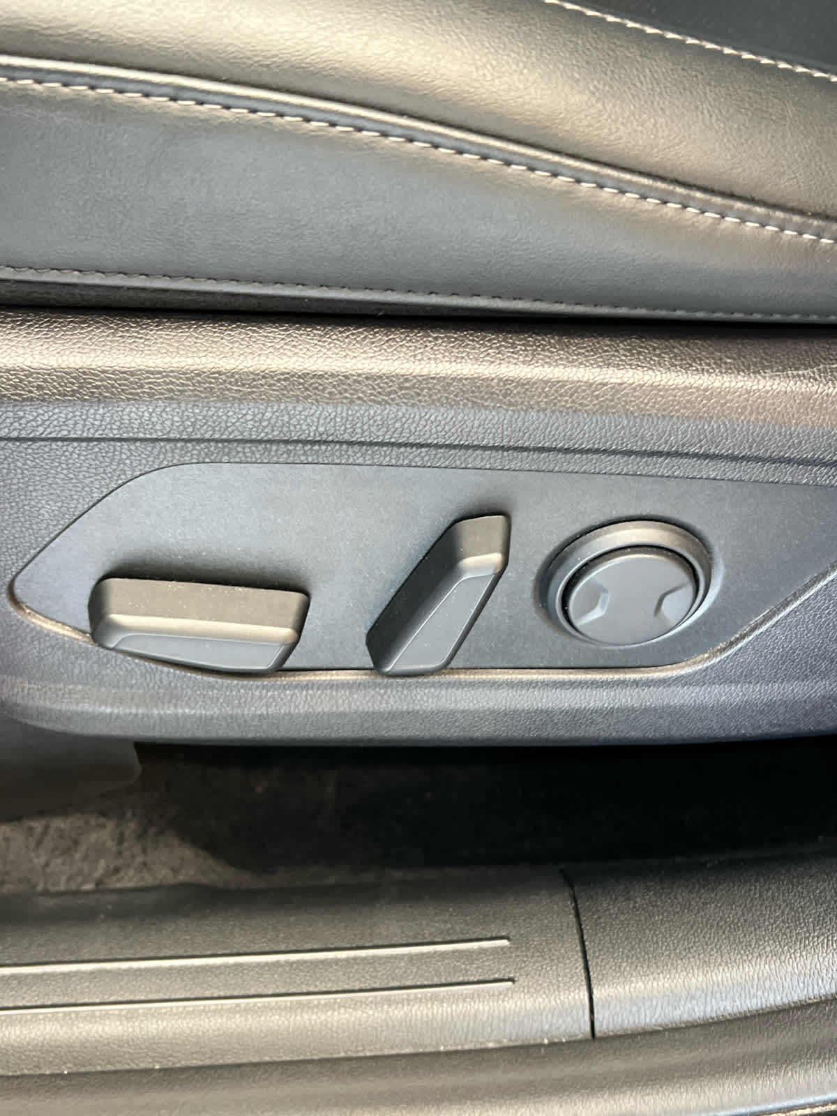 2022 Kia Sorento S FWD