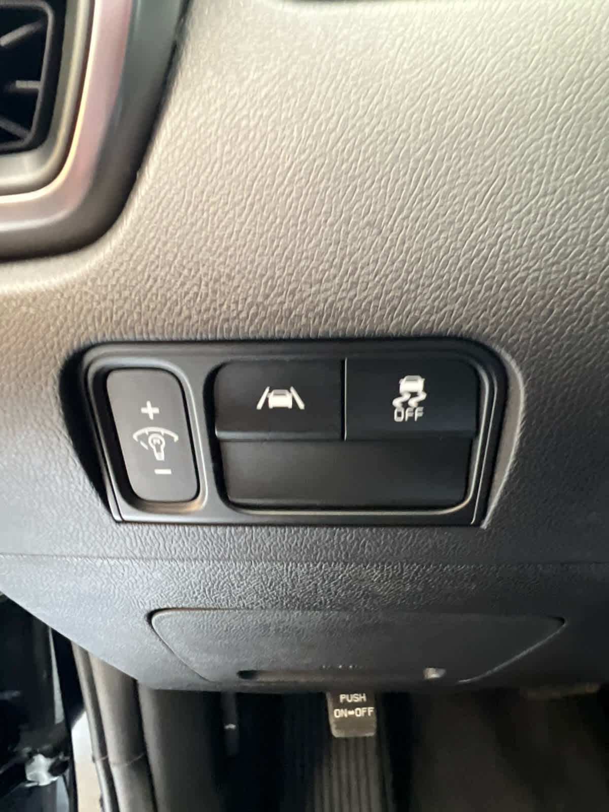 2022 Kia Sorento S FWD