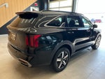 2022 Kia Sorento S FWD
