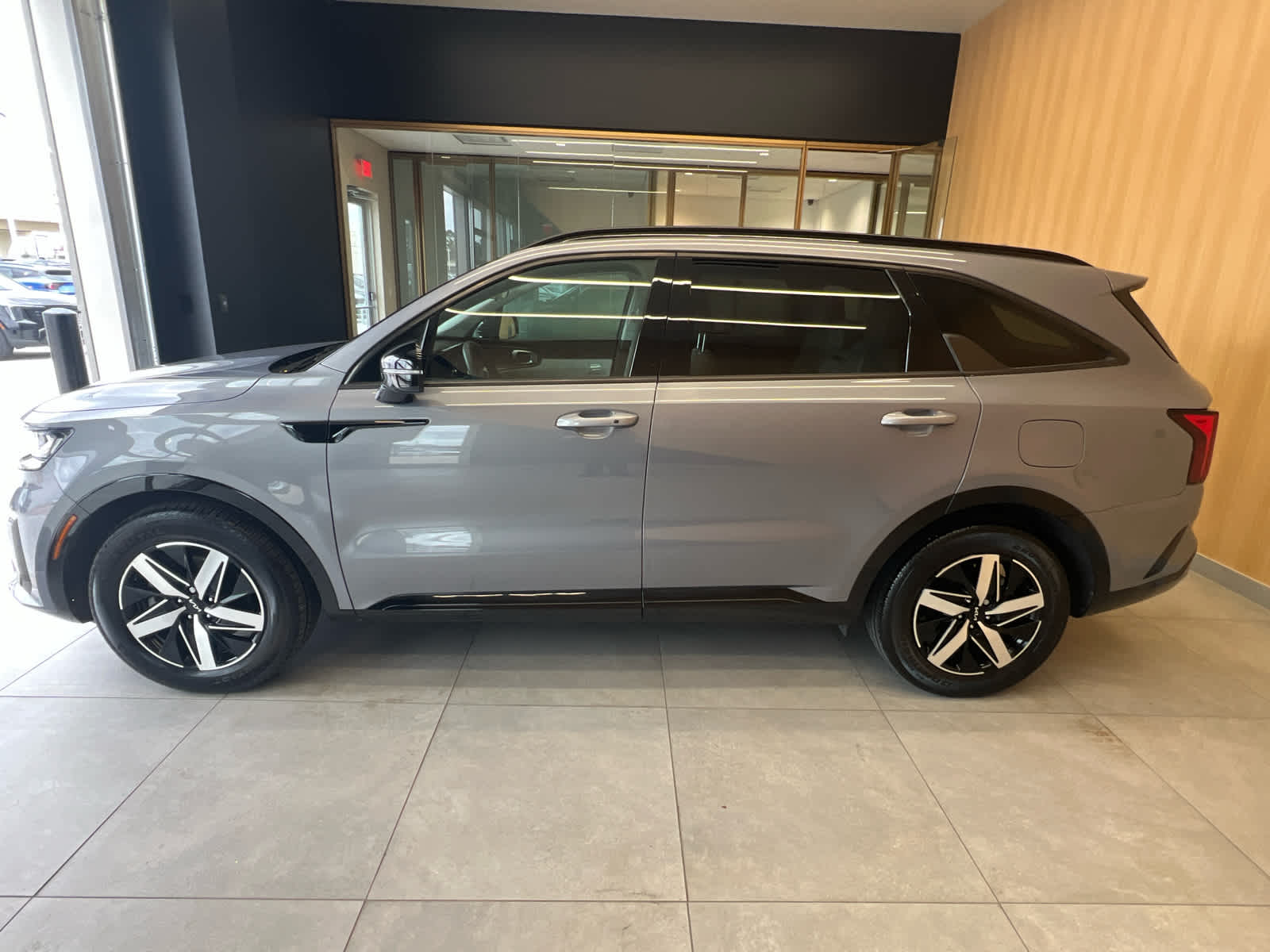 2023 Kia Sorento S FWD