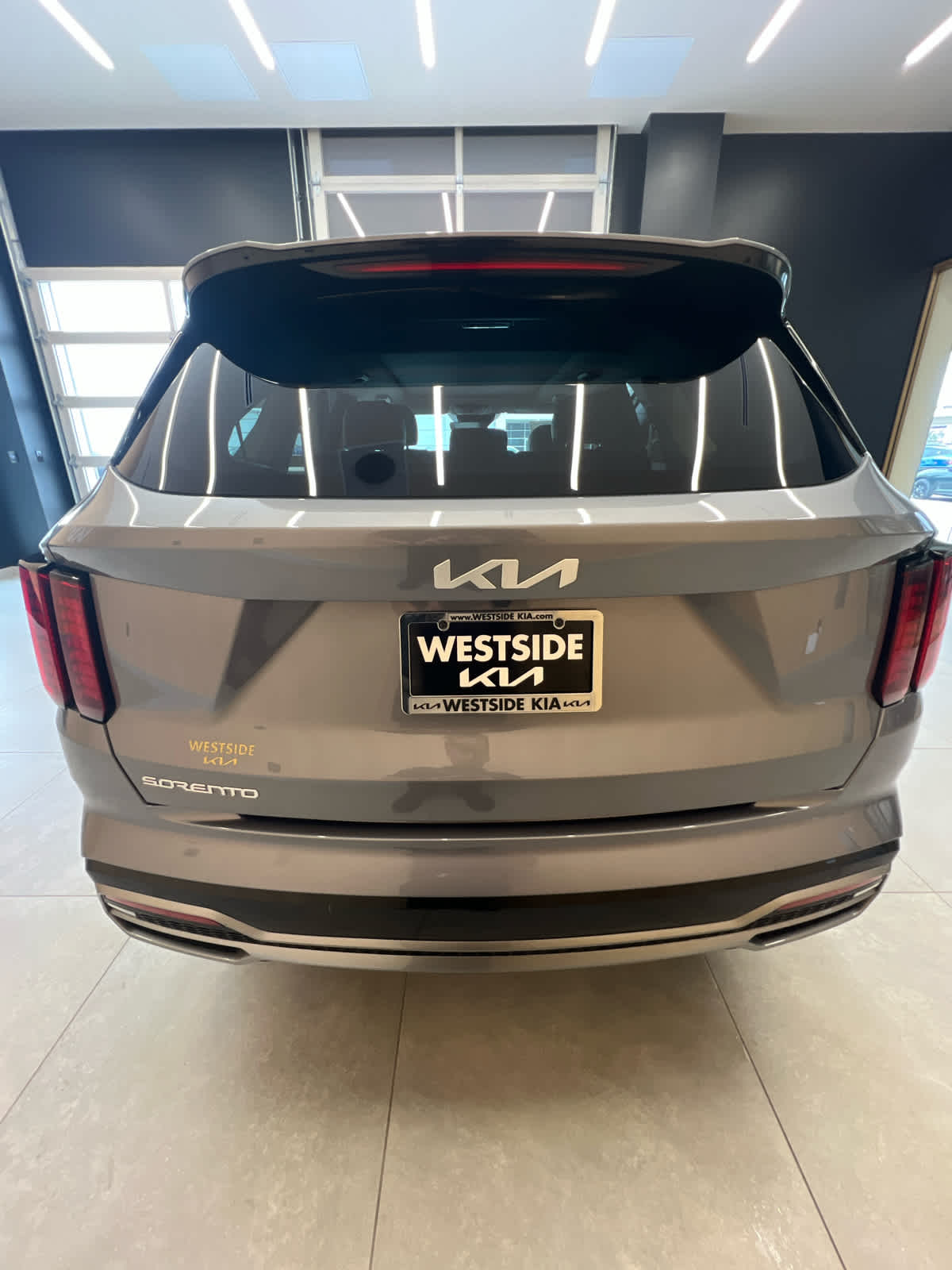 2023 Kia Sorento S FWD