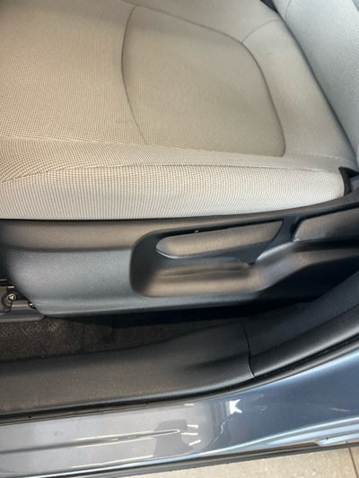 2024 Toyota Corolla Cross LE 2WD