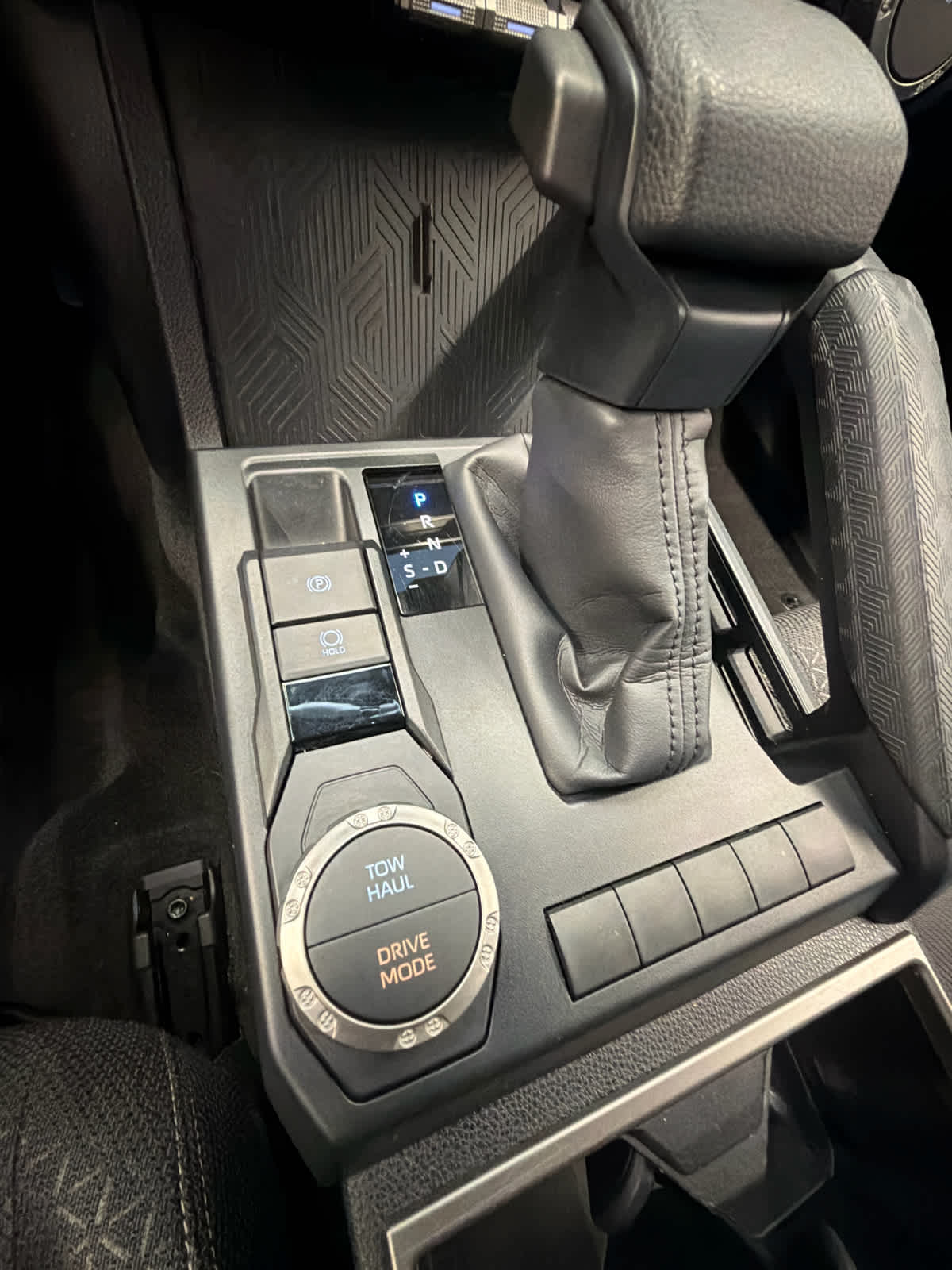 2025 Toyota 4Runner SR5 2WD
