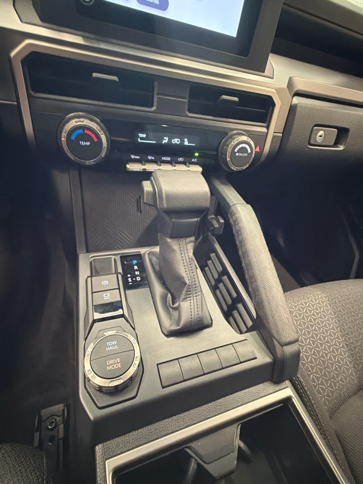 2025 Toyota 4Runner SR5 2WD
