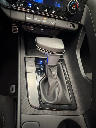 2025 Hyundai Elantra SEL Sport IVT