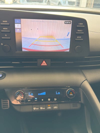 2025 Hyundai Elantra SEL Sport IVT