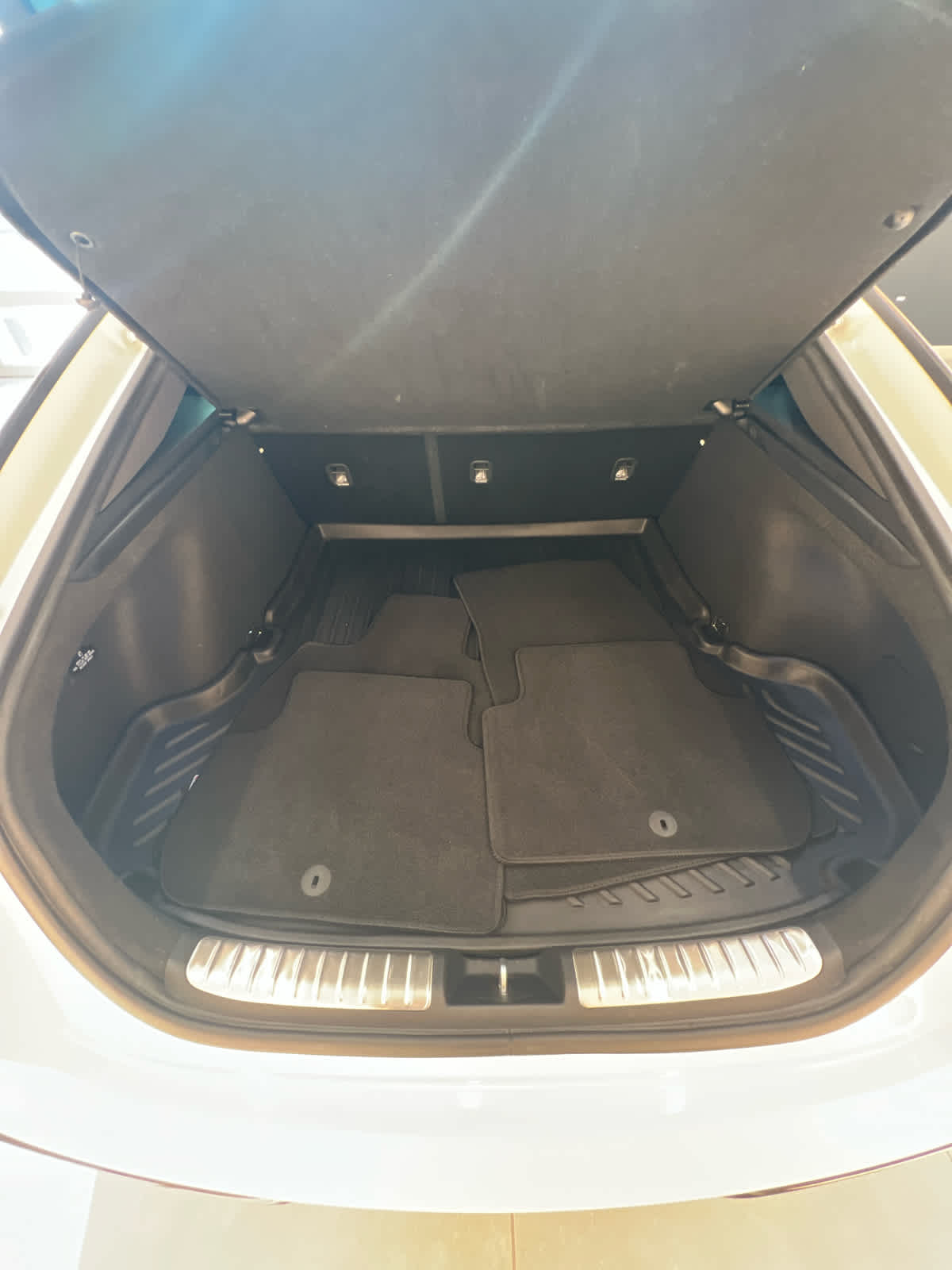 2023 Kia Stinger GT-Line RWD