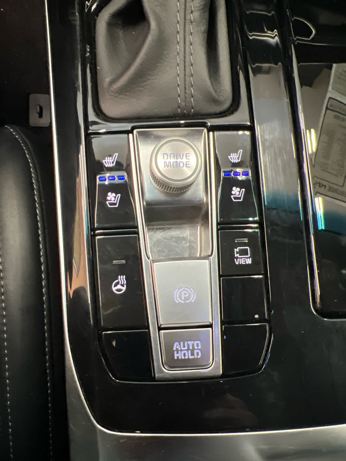 2020 Kia Cadenza Limited Sedan