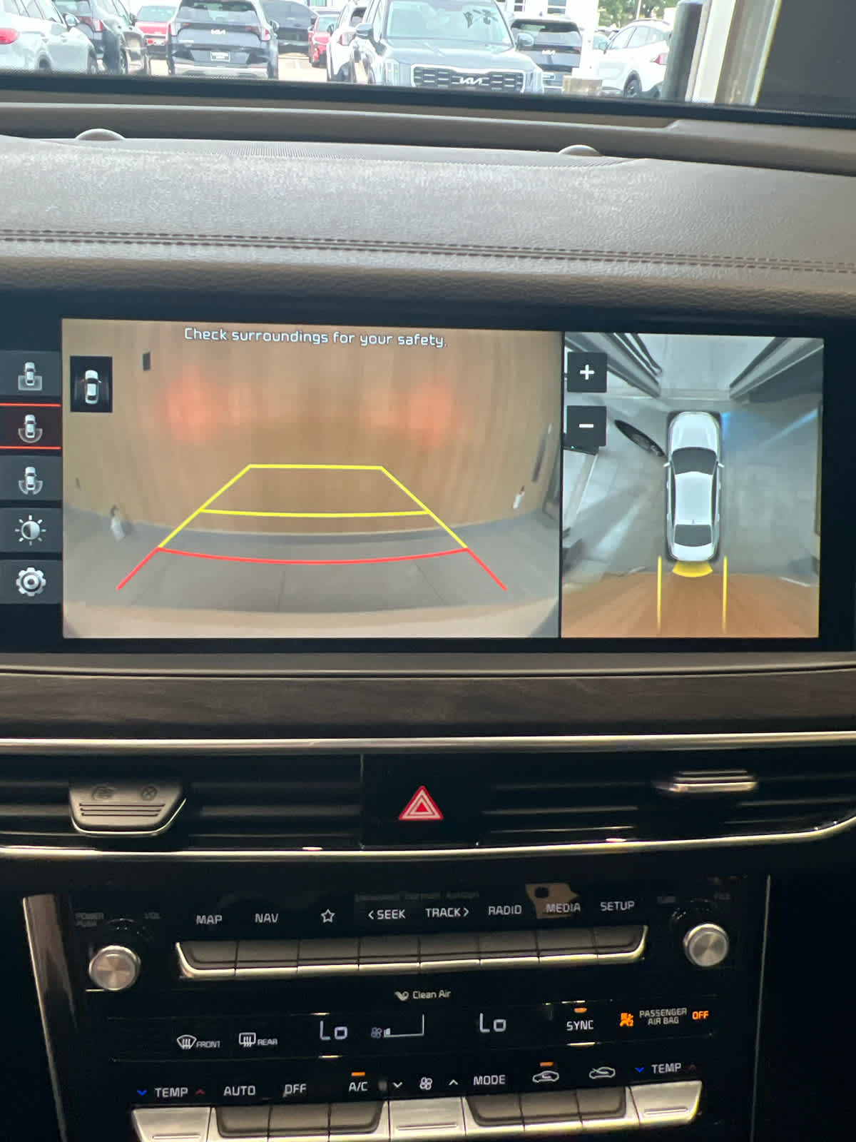 2020 Kia Cadenza Limited Sedan