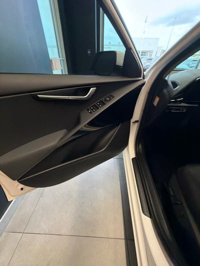 2023 Kia Niro EX FWD