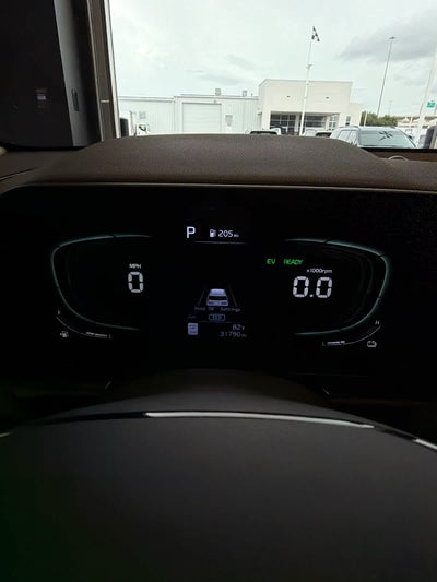 2023 Kia Niro EX FWD