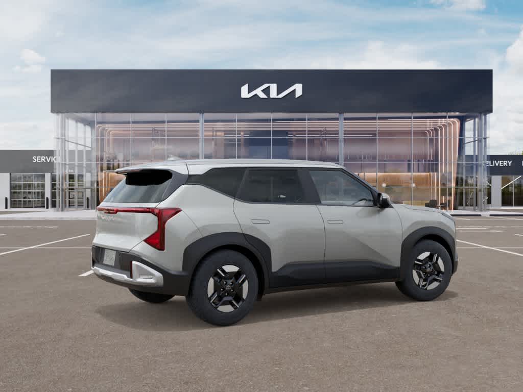 2027 Kia Seltos LX FWD