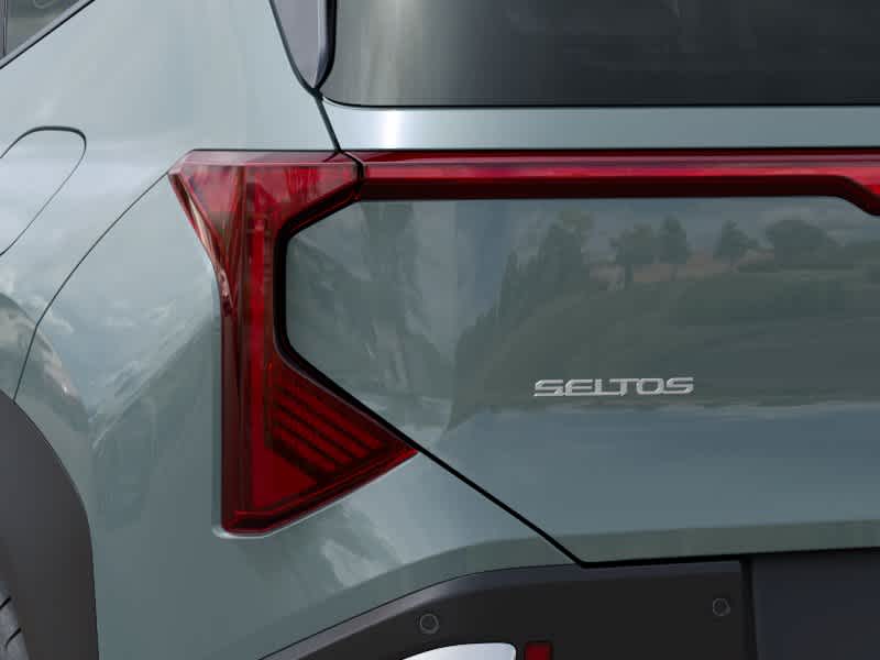 2027 Kia Seltos EX FWD