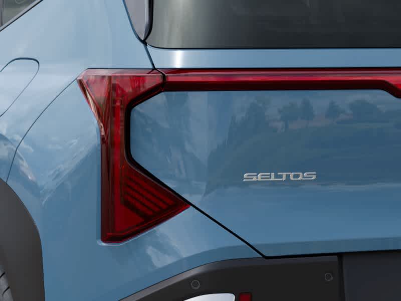 2027 Kia Seltos EX FWD