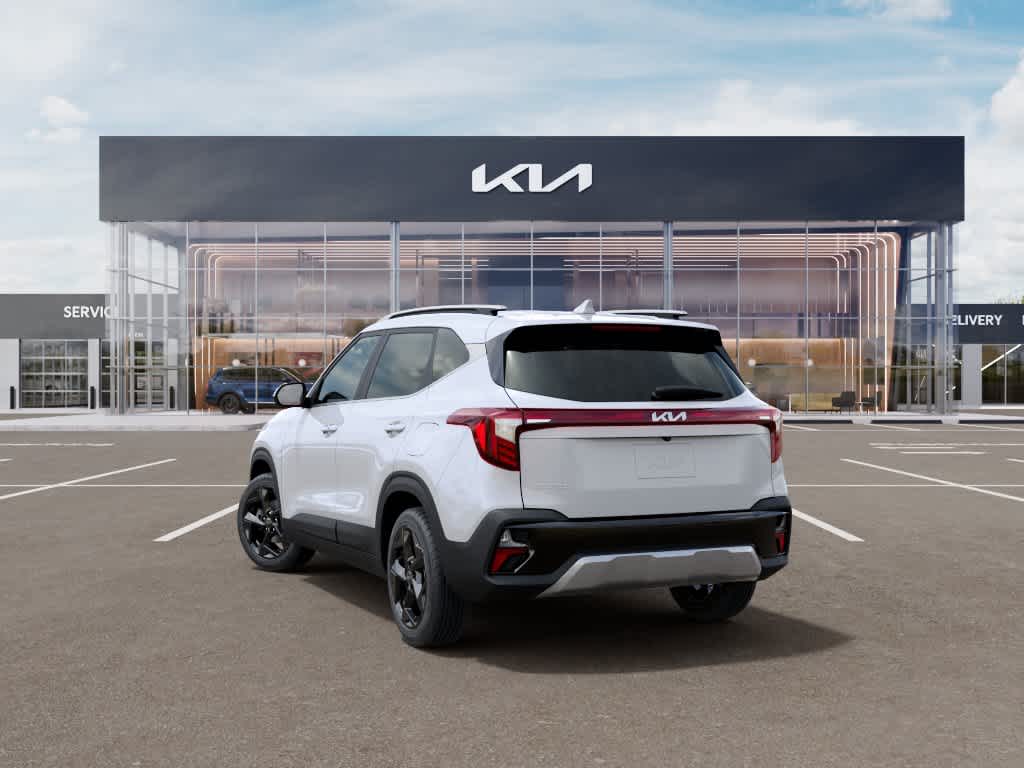 2026 Kia Seltos EX FWD