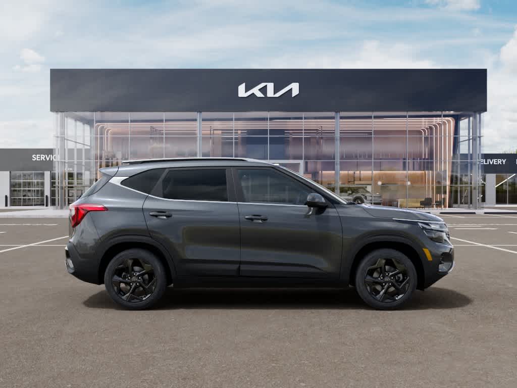 2026 Kia Seltos EX FWD