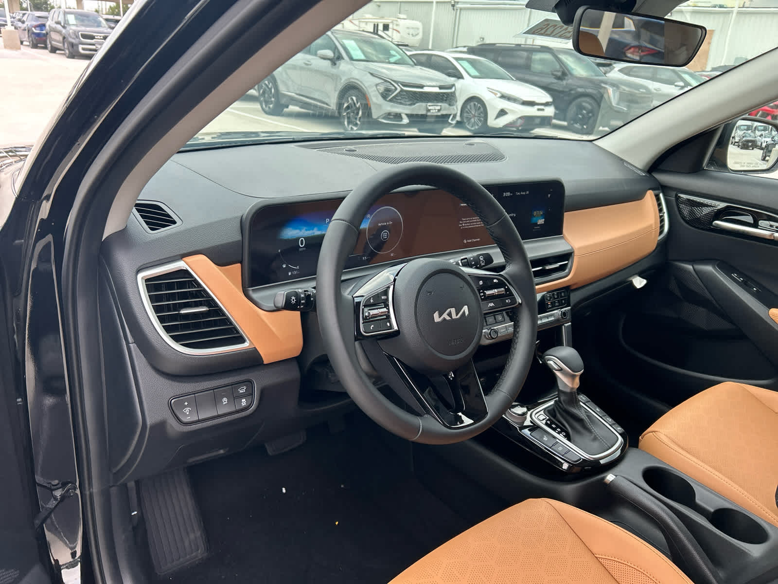 2025 Kia Seltos EX IVT AWD