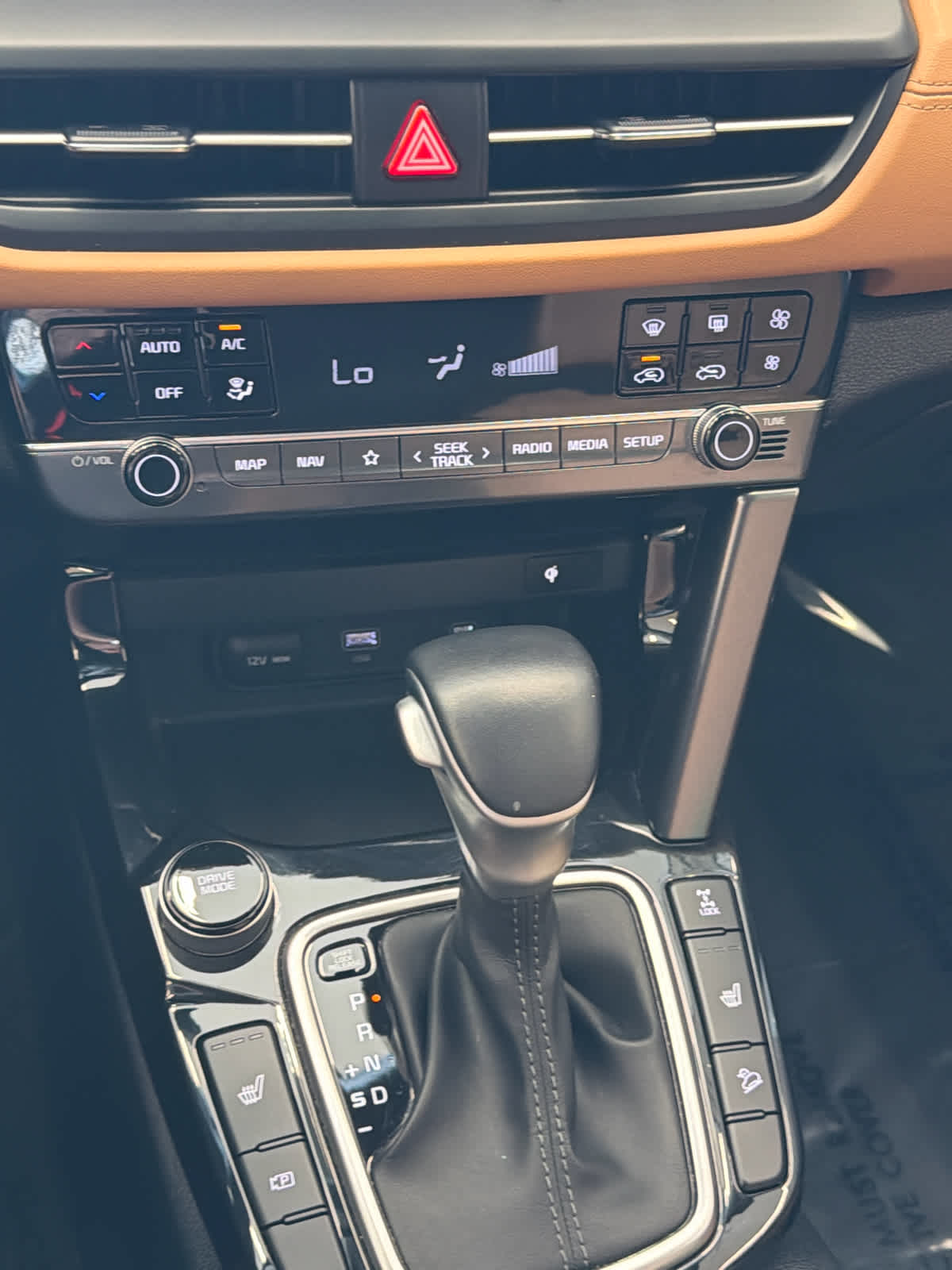 2024 Kia Seltos EX IVT AWD